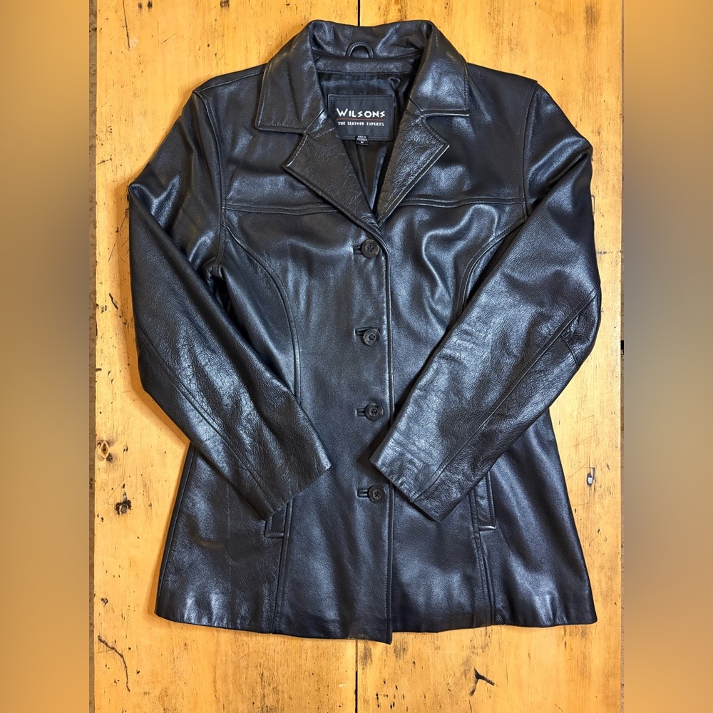 VINTAGE 90’s Wilson Women's Black Leather Jacket EUC US M